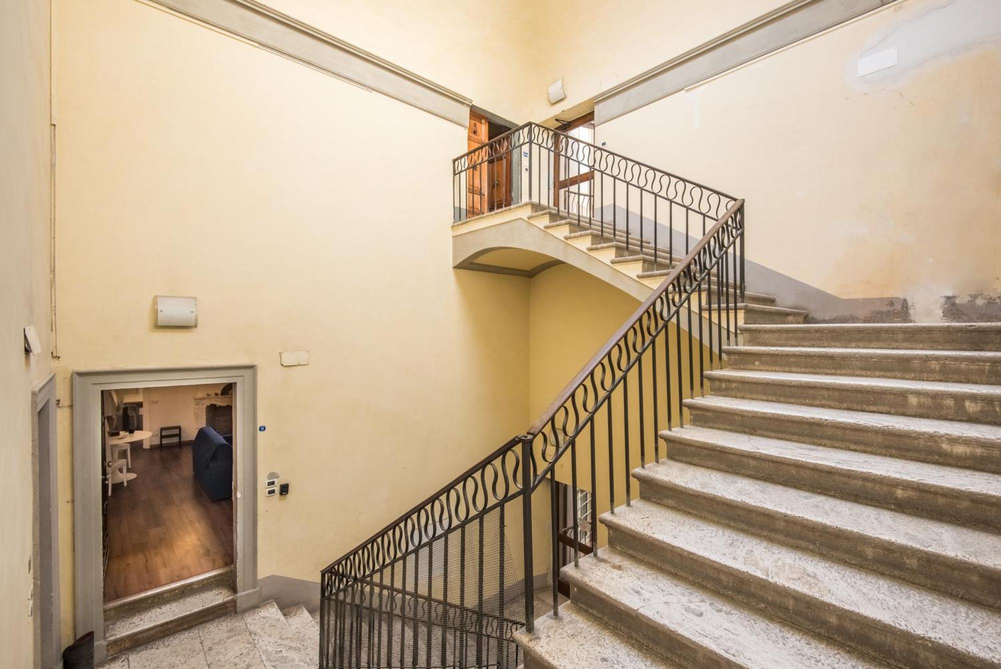 Incantevole Appartamento Banchi Di Sopra Сиена Экстерьер фото